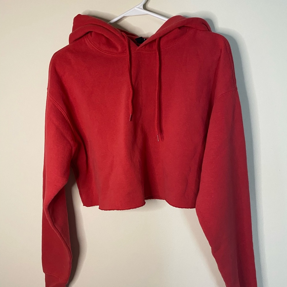 Cropped hoodie